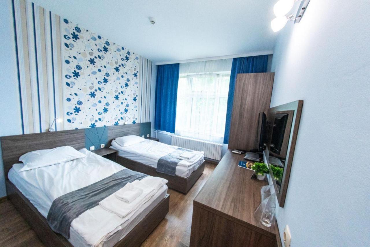 Hotel Ezeroto Стара-Заґора Екстер'єр фото