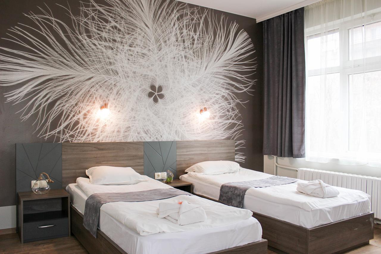 Hotel Ezeroto Стара-Заґора Екстер'єр фото